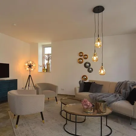 Balthasar Apartment